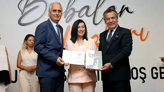 Muğla'da Babasının Bayrağını Taşıyan 63 Kadının Başarı Hikayesi Törenle Tanıtıldı