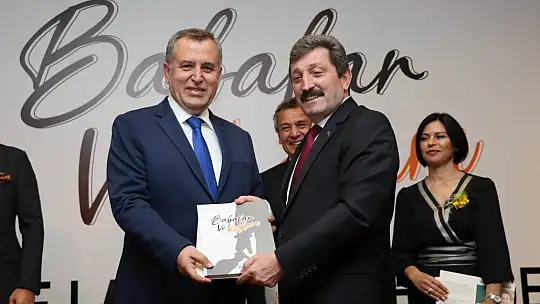 Muğla'da Babasının Bayrağını Taşıyan 63 Kadının Başarı Hikayesi Törenle Tanıtıldı