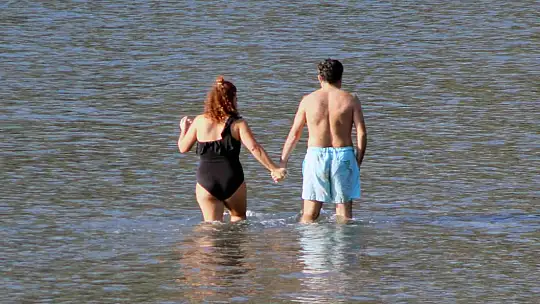 2023'Ü DENİZDE KARŞILADILAR