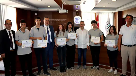 63 Öğrenciye Afet Gönüllüsü Eğitimi Verildi