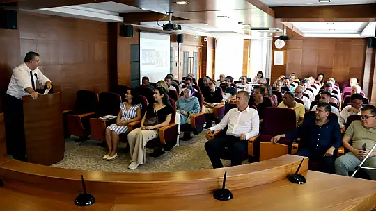 FTSO'da ekonomi toplantısı