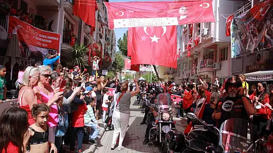 23 Nisan coşkusu Marmaris'te devam ediyor