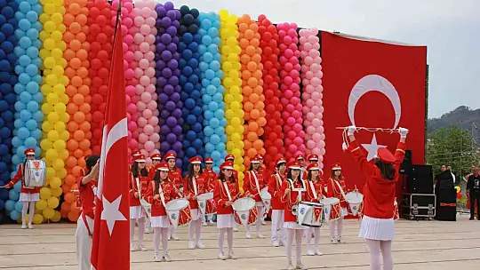 23 Nisan Törenleri Marmaris'te coşku ile gerçekleşiyor