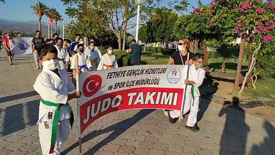 Müdür Yiğit, 'Herkese sporu sevdireceğiz'