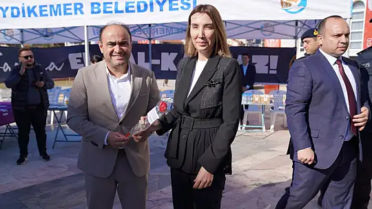 Seydikemer'de Kadına Yönelik Şiddete Karşı Yürüdüler