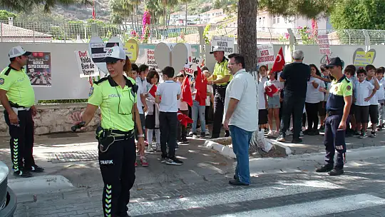'ÖNCELİK YAYANIN' TEMALI ETKİNLİK GERÇEKLEŞTİRİLDİ