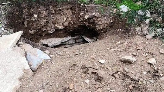 3 bin 500 yıllık tarihi kenti talan ettiler