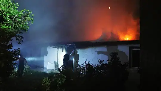 3 Çocuğunun yaşadığı evi yaktığı iddia edilen baba serbest bırakıldı