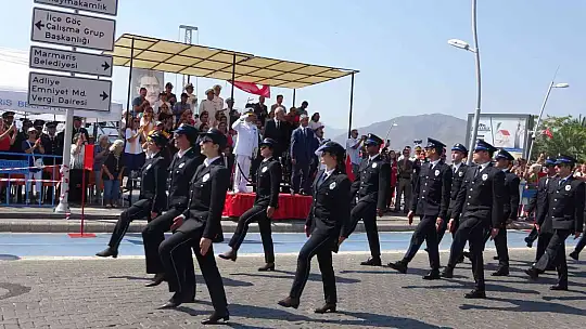 30 Ağustos Zafer Bayramı Marmaris'te törenler ile kutlandı