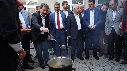 SEYDİKEMER'DE BAĞBOZUMU ŞENLİĞİ