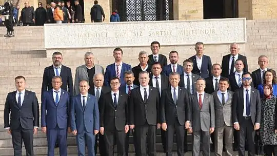 FTSO'DAN ANITKABİR ZİYARETİ