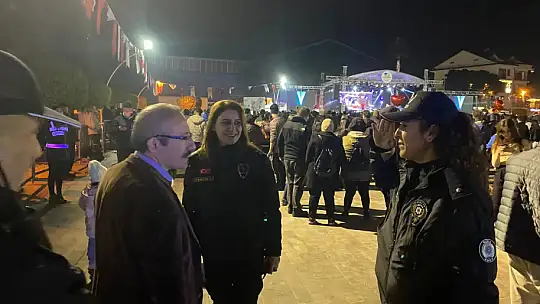 YILBAŞI GECESİNDE KAYMAKAM KARAMANIN AYAK BASMADIĞI YER KALMADI