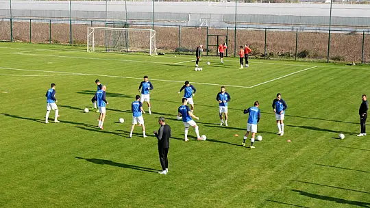 ŞİMŞEKLER'DEN NET GALİBİYET 3-1