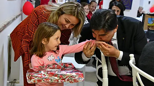 BAŞKAN KARACA'DAN YILBAŞI ZİYARETLERİ