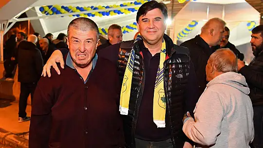 BAŞKAN KARACA, ŞAMPİYONLUK KUTLAMASINA KATILDI