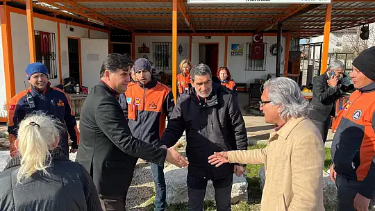 KARACA, AFET GÖNÜLLÜLERİ İLE BİR ARAYA GELDİ