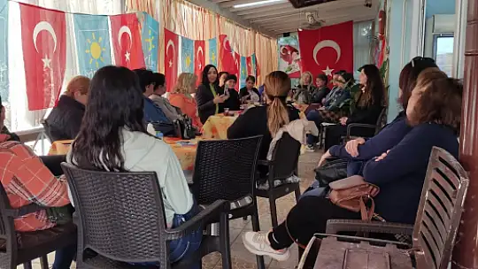 İYİ PARTİ 'KAPI ÇAL, GÖNÜL AL' PROJESİ FETHİYE'DE DE BAŞLADI