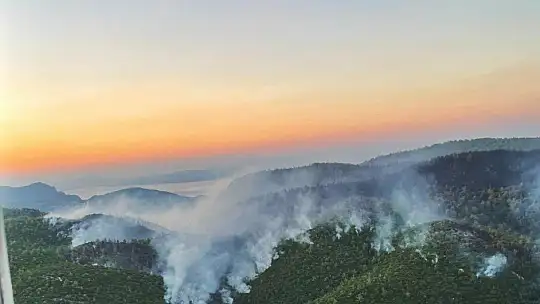 39 helikopter 6 uçakla müdahale devam ediyor