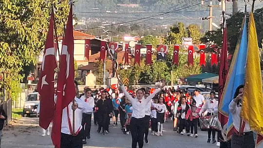 Yeşilüzümlü'de Cumhuriyet Çoşkusu