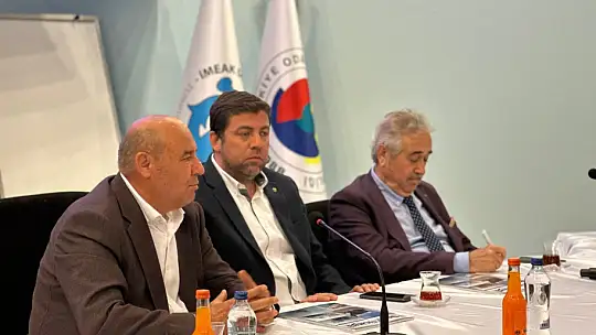 Aday Otgöz, 'Gece Uyumak, Gündüz Durmak Yok!'