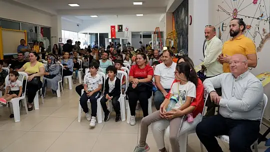 HAVACILIK TANITIMINA ÇOCUKLAR YOĞUN İLGİ GÖSTERDİ