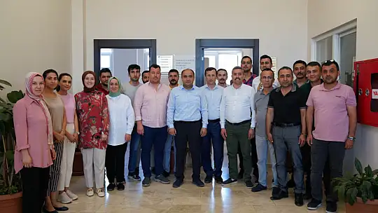 Başkan Akdenizli, Personelin Bayramını Kutladı