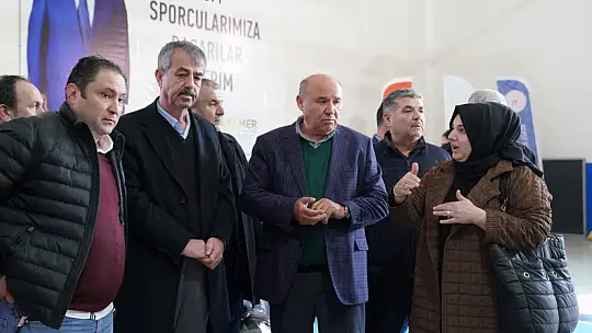 SEYDİKEMER'DE TOPLANAN YARDIMLAR DEPREM BÖLGESİ İÇİN YOLDA