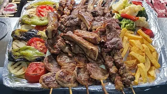 'Önallar Köy Sofrası' yeni yüzüyle hizmete devam ediyor