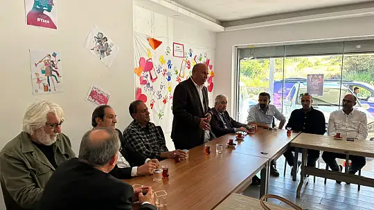 Aday Otgöz, 'Gece Uyumak, Gündüz Durmak Yok!'