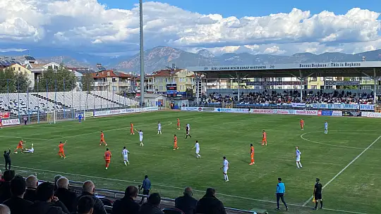 ŞİMŞEKLER 1 PUANA RAZI OLDU