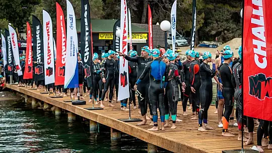 7 ülkeden 500 sporcu, 'Rekabetin Cinsiyeti mi olur?' mesajıyla yarıştı