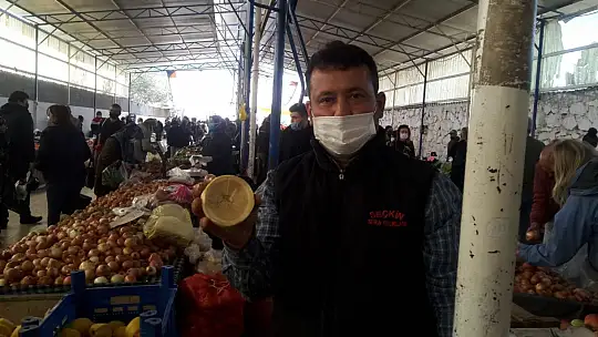 Enginarların tanesi 4 ila 5 TL arasında satılıyor