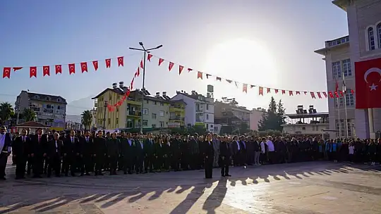 Seydikemer'de Büyük Önder Atatürk Saygı ve Özlemle Anıldı