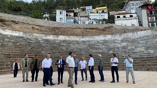 VALİ TAVLI, TELMESSOS ANTİK TİYATROSUNDA İNCELEME YAPTI
