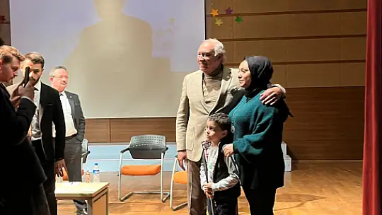 MİLLETVEKİLİ DEMİR FETHİYELİ GENÇLERLE BULUŞTU