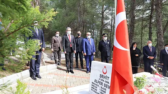 106 yıllık gurur Seydikemer'de de coşkuyla kutlandı