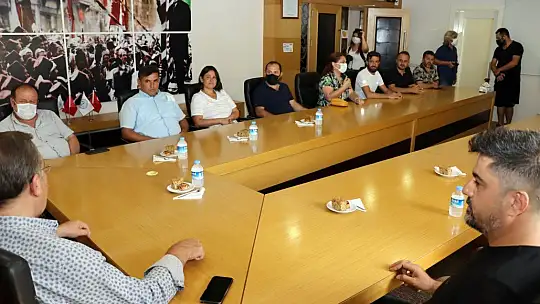 Başkan adayı Demirtaş'tan, Başkan Çıralı'ya ziyaret