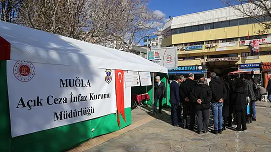 BASIN EMEKÇİLERİNDEN TUTUKLU VE HÜKÜMLÜLER İÇİN KİTAP BAĞIŞI