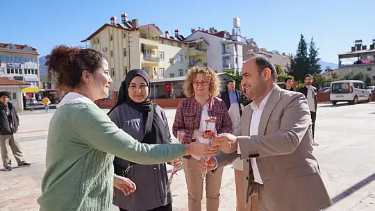 Seydikemer'de Kadına Yönelik Şiddete Karşı Yürüdüler