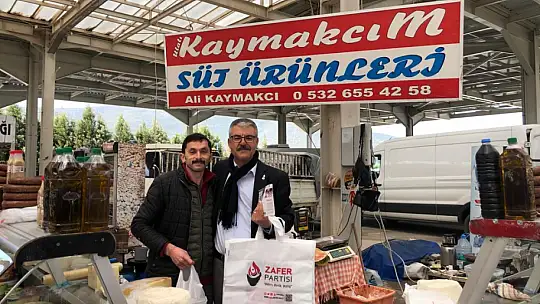 Milletvekilli adayları vatandaşın sorunlarını dinledi