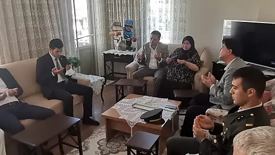 Kaymakamdan Şehit Ve Gazi Ailelerine Bayram Ziyareti