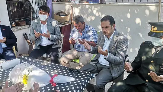 Kaymakamdan Şehit Ve Gazi Ailelerine Bayram Ziyareti