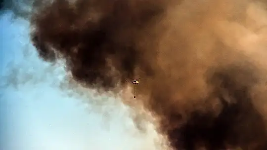 Acı tablo havadan görüntülendi, her yeri kaplayan dumanlar yürekleri dağlıyor