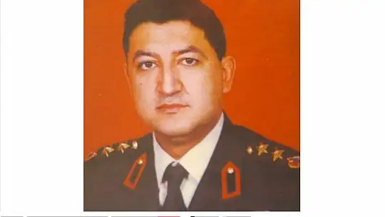 Yazdığı şiirlerle acılarını dile getirdi