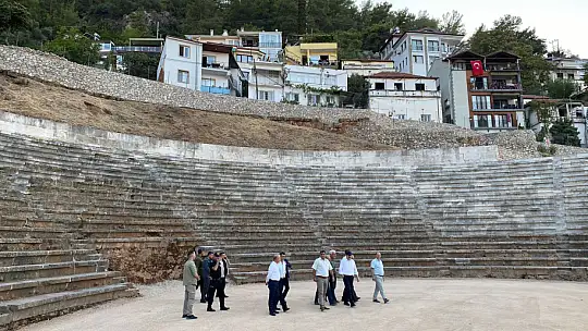 VALİ TAVLI, TELMESSOS ANTİK TİYATROSUNDA İNCELEME YAPTI