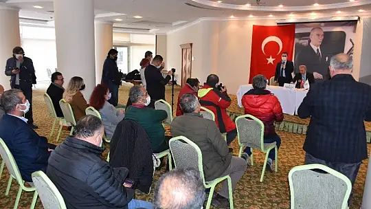 AK Parti İl Başkanı Mete, Marmaris'te istişarelerde bulundu