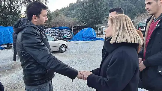 AK Parti Milletvekili Yelda Erol Gökcan, Marmaris'te acılı aile ile görüştü