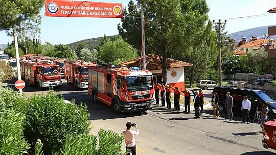 Alev savaşçıları alkışlarla uğurlandı