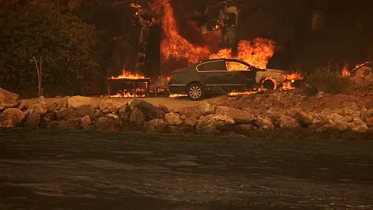 Alevler Çökertme koyuna dayandı