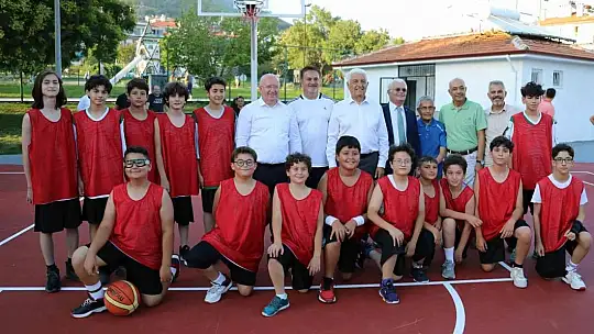 Ali Fuat Özge spor kompleksi açıldı